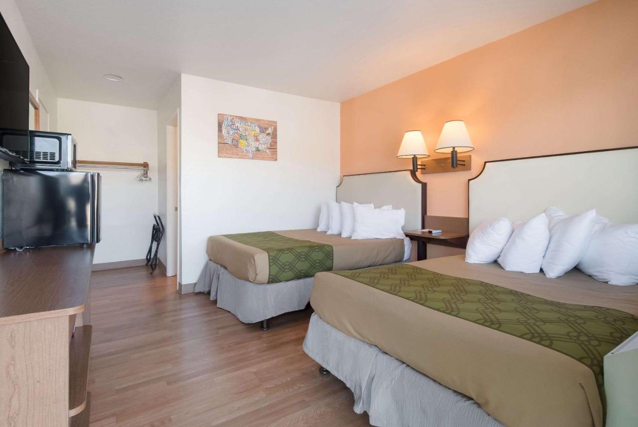Econo Lodge Якіма Екстер'єр фото