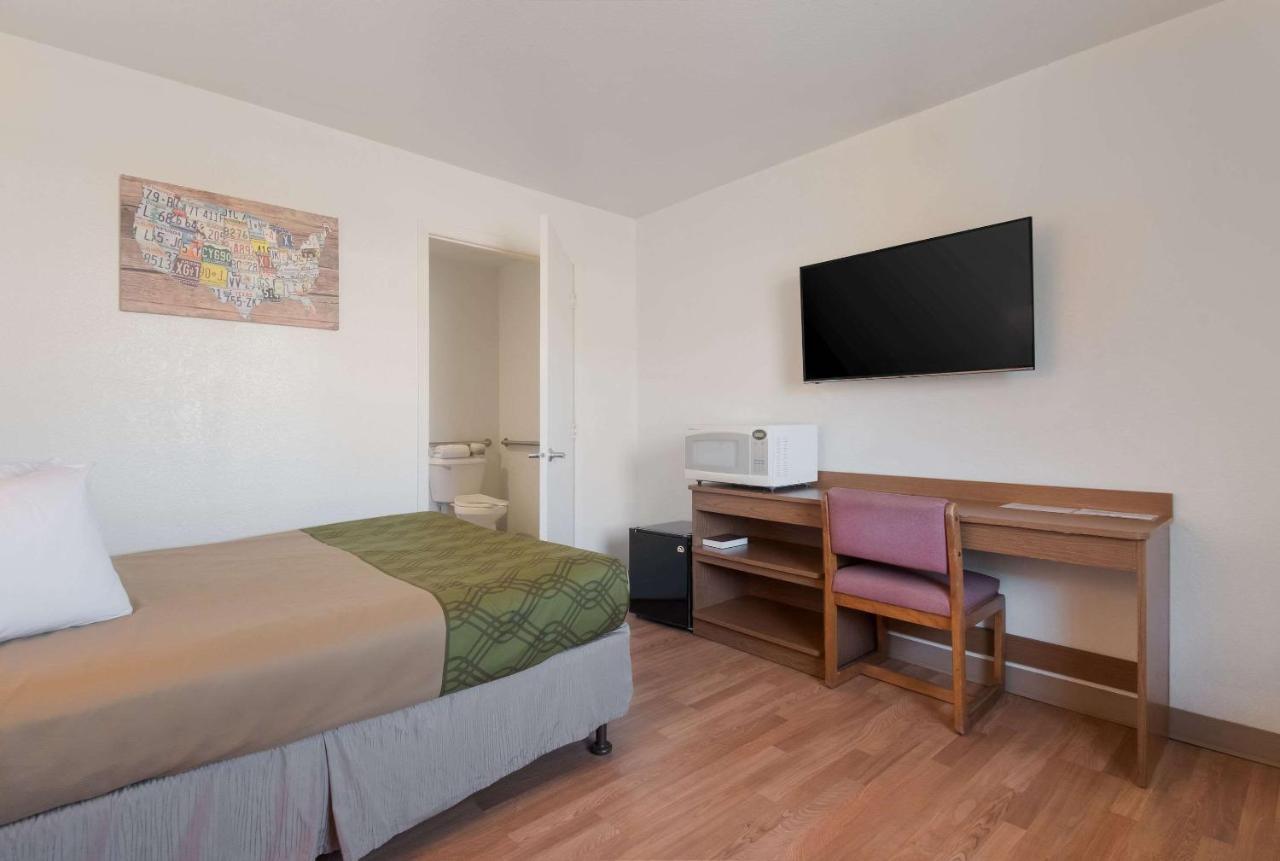 Econo Lodge Якіма Екстер'єр фото